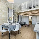 Elegant In Apartamento