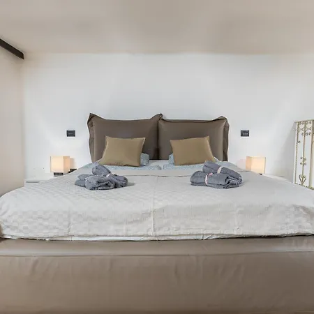 Appartamento Elegant In