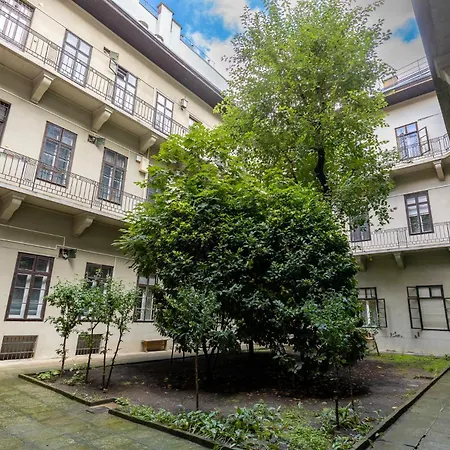 Elegant In Appartamento Budapest